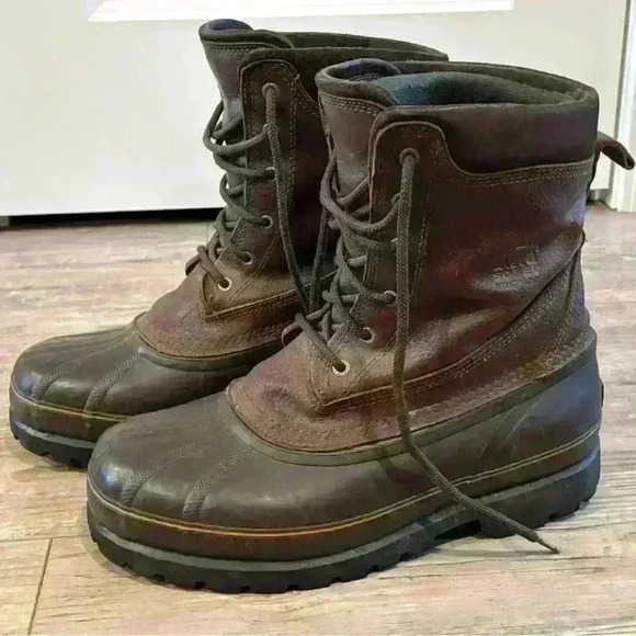 Sorel Men’s brown and black leather winter boots size 11 - Picture 1 of 11